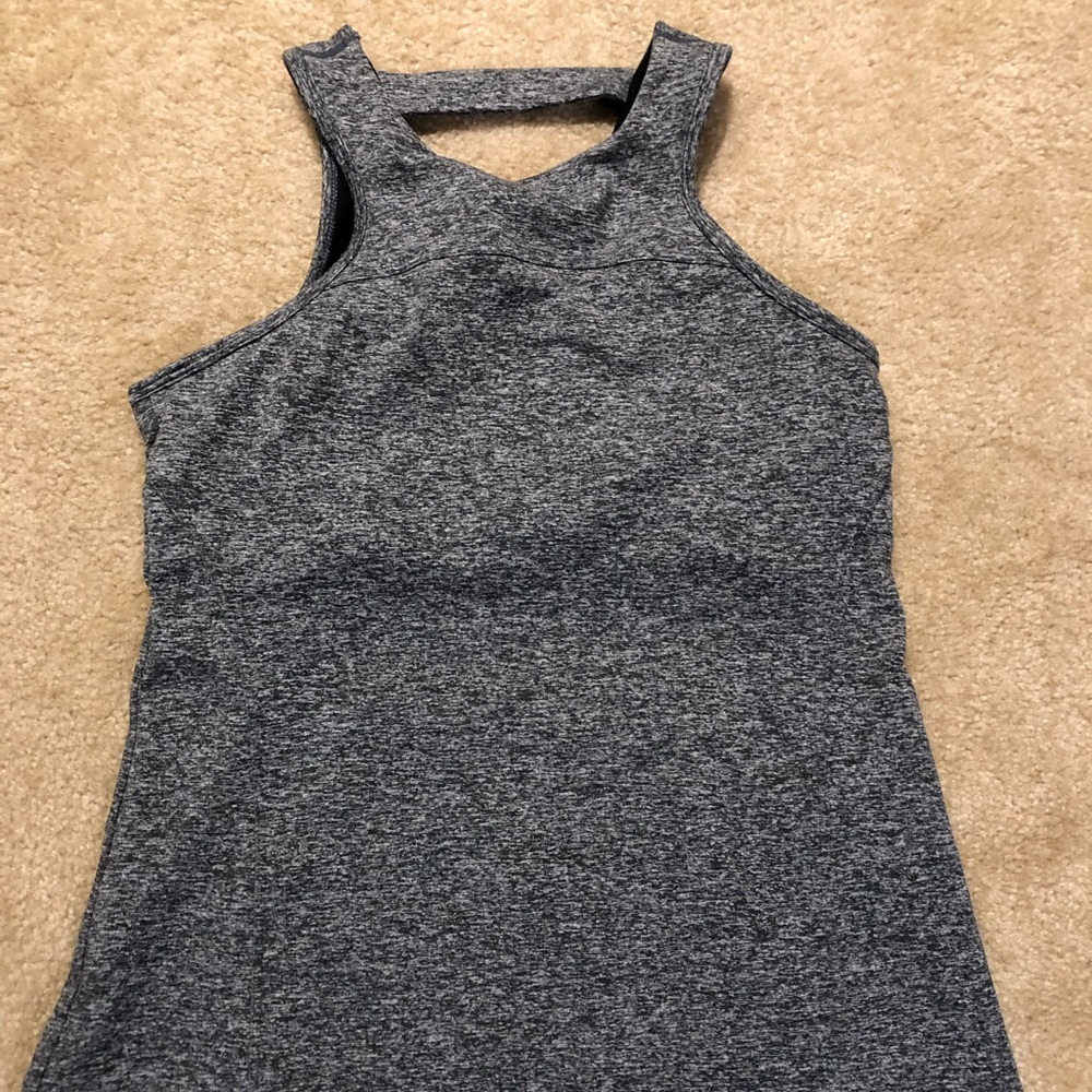 Women’s workout top with cut out back